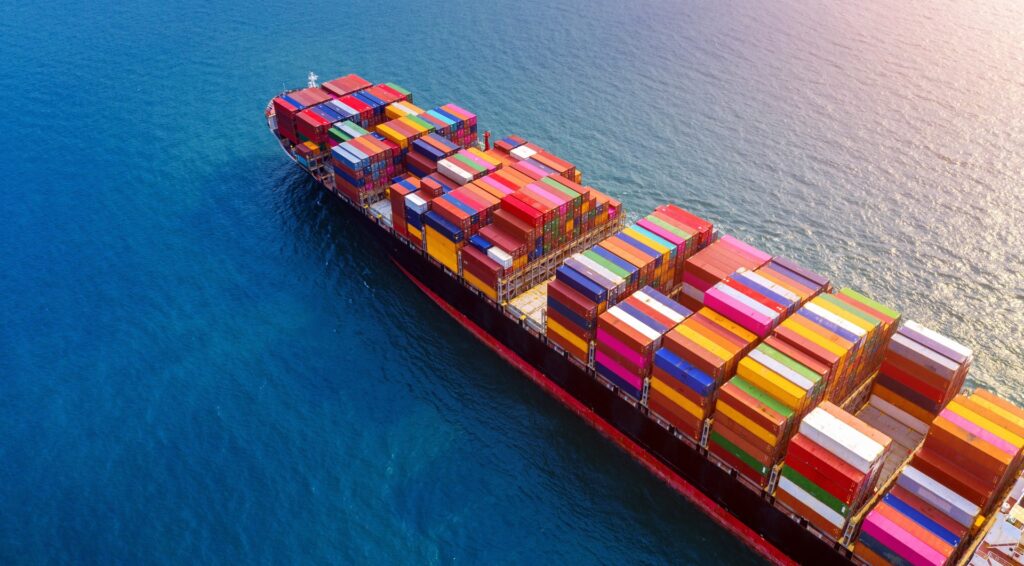 Cargo service in Dubai
